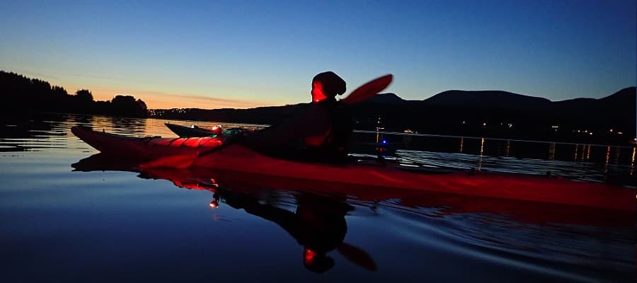 Mørkepadling på Ellingsøyfjorden